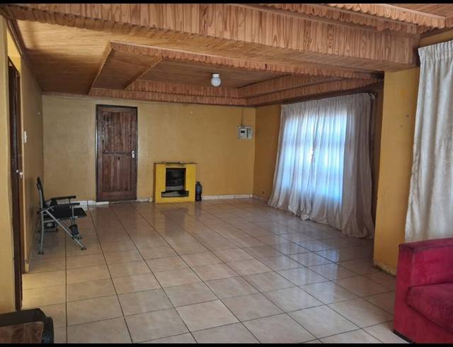 2 BEDROOM HOUSE FOR SALE IN MANGAUNG